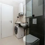 Ap12a Apartman *